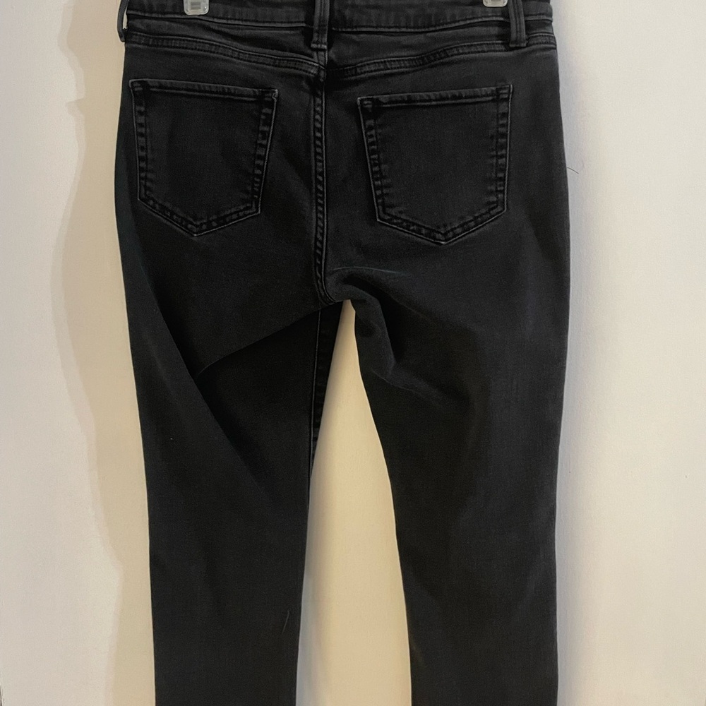 a.n.a Women's Black Capris Skinny Jeans size 8P - Picture 5 of 5